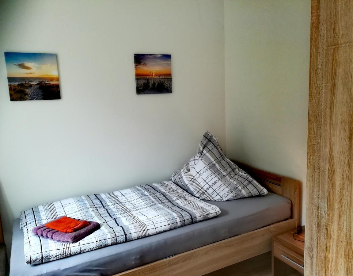 Karsten - Nahe Chemnitz Apartment *